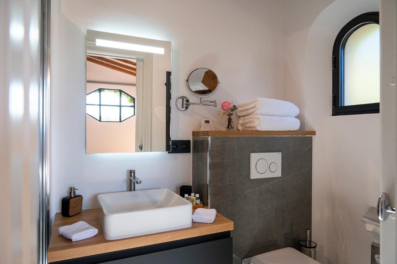 Le Clos De Mansart Bed and Breakfast Grimaud Esterno foto