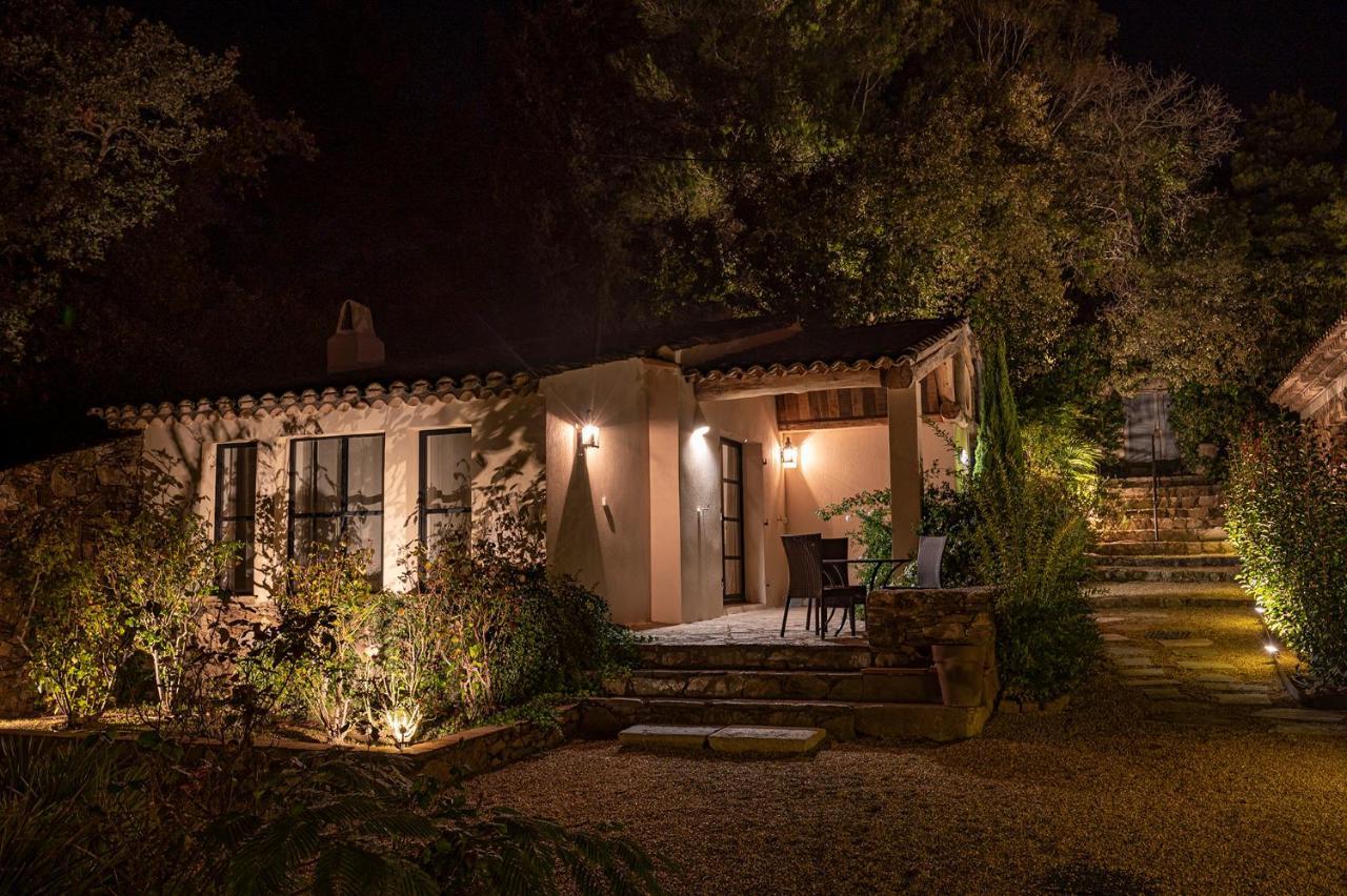 Le Clos De Mansart Grimaud Esterno foto